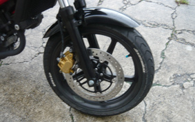 HONDA VTR 250 F MC33