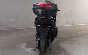 YAMAHA T-MAX 560 2020 SJ19J
