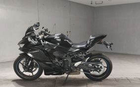 KAWASAKI NINJA ZX-25R ZX250E
