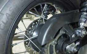 TRIUMPH BONNEVILLE T100 2023