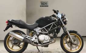 HONDA VTR 250 MC33