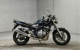 SUZUKI BANDIT 250 GJ77A