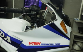 HONDA VT250FE 2004 MC08
