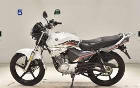YAMAHA YBR125