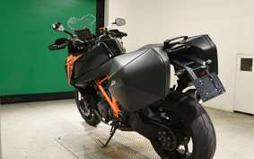 KTM 1290 SUPER DUKE GT 2019