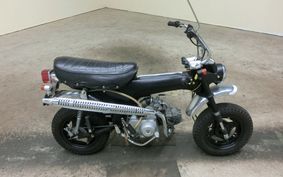 HONDA DAX 70 ST70
