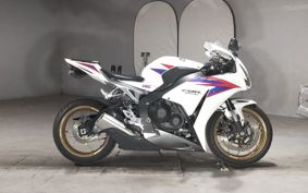 HONDA CBR1000RR 2013 SC59