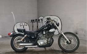 YAMAHA VIRAGO 250 3DM