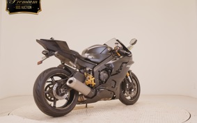 YAMAHA YZF-R6 2019