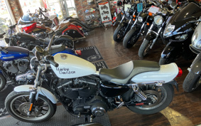 HARLEY XL883R 2009 CS2