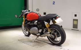 TRIUMPH THRUXTON 1200 R 2016
