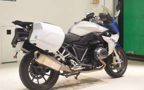 BMW R1200RS 2015