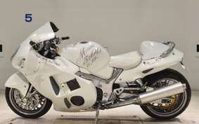 SUZUKI GSX-1300R HAYABUSA 2000