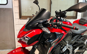 KAWASAKI Z900 2018 ZR900B