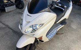 HONDA FORZA X MF08