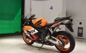 HONDA CBR1000RR 2005
