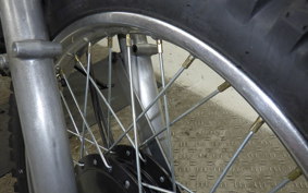 SUZUKI TS400 1975 TS4003