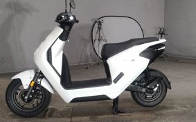 HONDA EM1 e: EF16