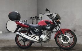 YAMAHA YBR125 RE05
