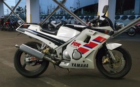 YAMAHA FZR250 1988 2KR