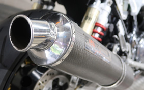 SUZUKI INAZUMA 1200 2000 GV76A