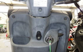 YAMAHA JOG POCHE SA08J