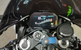 BMW S1000RR 2025 0P21