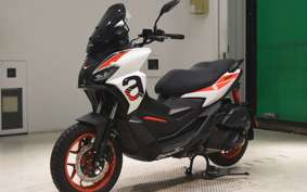 APRILIA SR GT200