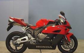 HONDA CBR1000RR SC57