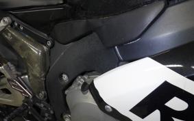 HONDA CBR1000RR 2005