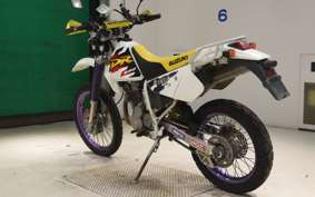 SUZUKI DJEBEL 250 XC SJ45A