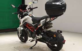 BENELLI TNT125