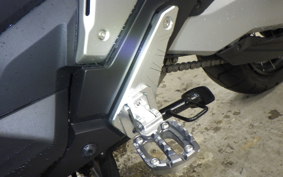 HONDA X-ADV 750 2025 RH21