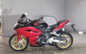 HONDA CBR250RR MC51