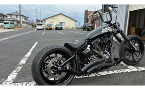 HARLEY FXSB BREAKOUT 2015 BF5