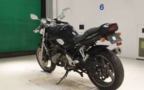 SUZUKI BANDIT 250 GJ74A