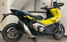 HONDA X-ADV 750 2025 RH21