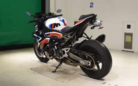BMW M1000R 2026