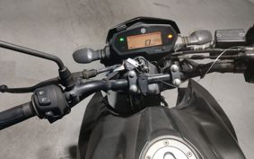 YAMAHA FZ25 RG42