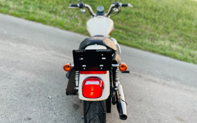 HARLEY XL883L 2011 CR2