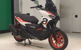 APRILIA SR GT200
