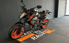 KTM 890 DUKE R TU940