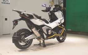 HONDA X-ADV 750 2025 RH21