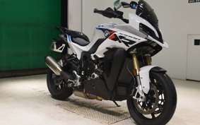 BMW S1000XR 2025