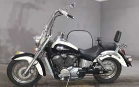 HONDA SHADOW 750 1997 RC44