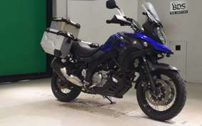 SUZUKI DL650 ( V-Strom 650 ) XTA 2021 C733A