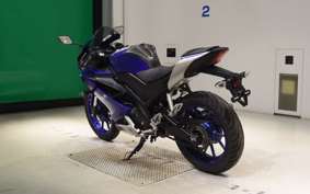 YAMAHA YZF-R15 2013