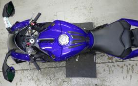YAMAHA YZF-R1 2019