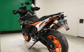 KTM 890 SMT