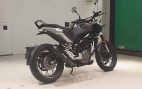HUSQVARNA SVARTPILEN 125